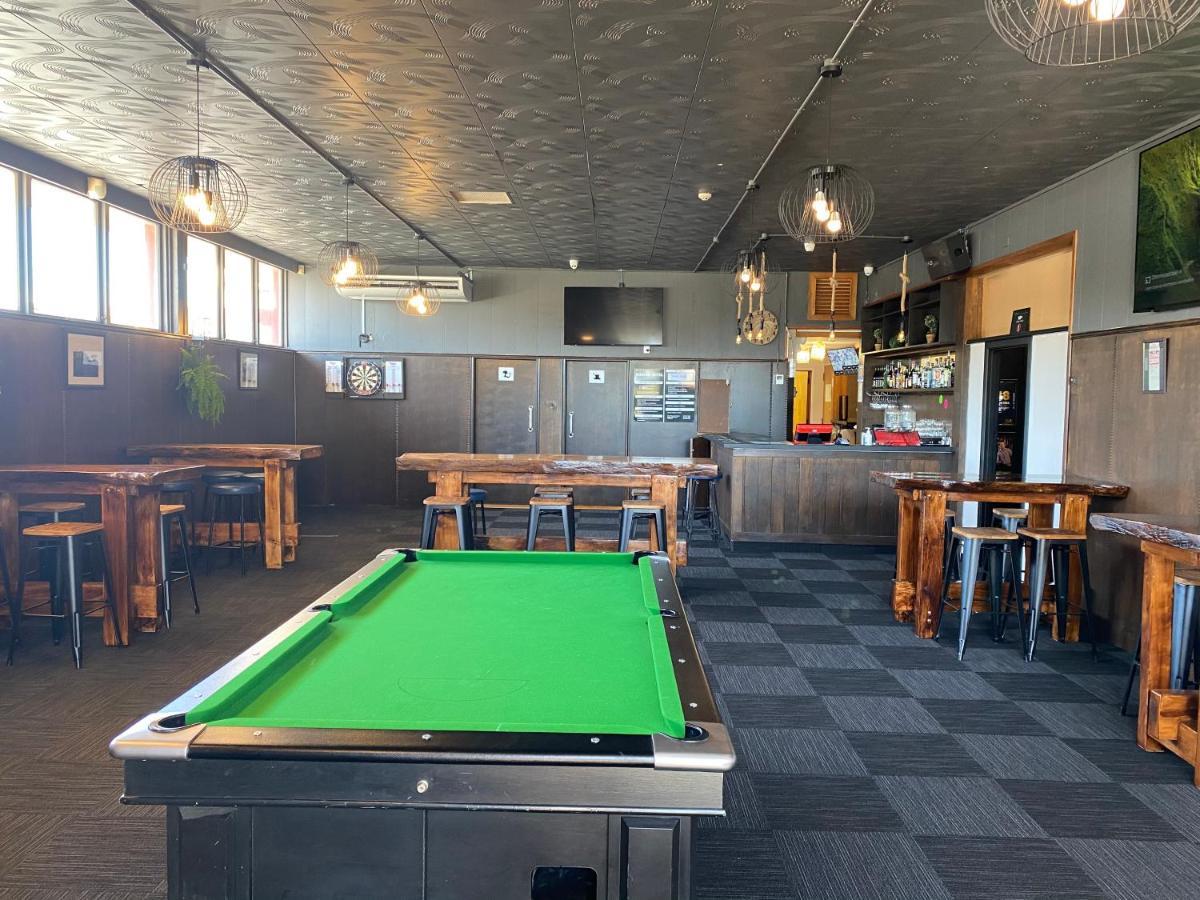 Masonic Hotel Waitara Eksteriør bilde