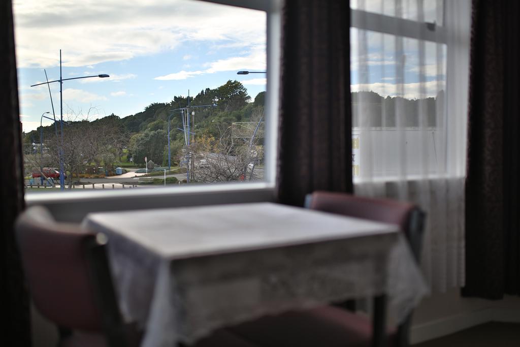 Masonic Hotel Waitara Eksteriør bilde