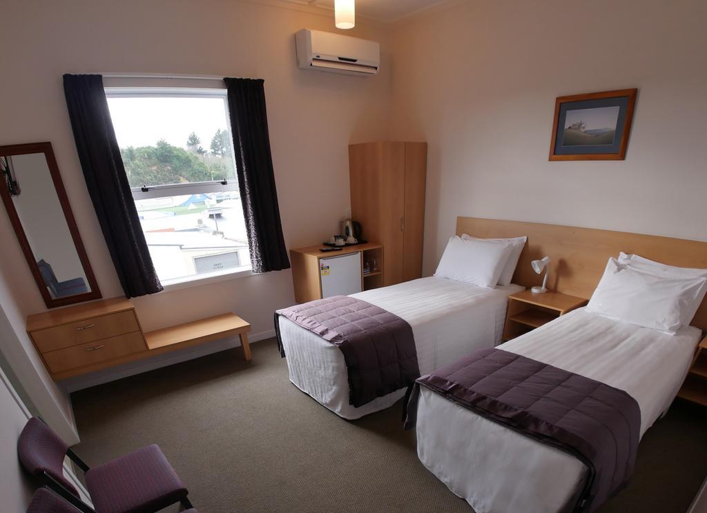 Masonic Hotel Waitara Rom bilde