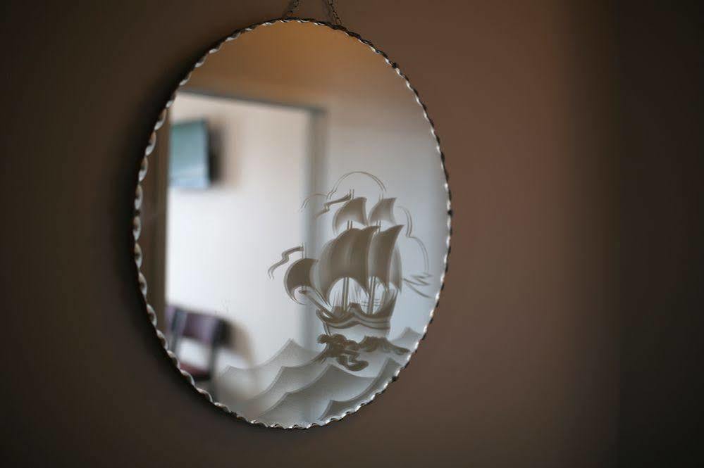 Masonic Hotel Waitara Eksteriør bilde